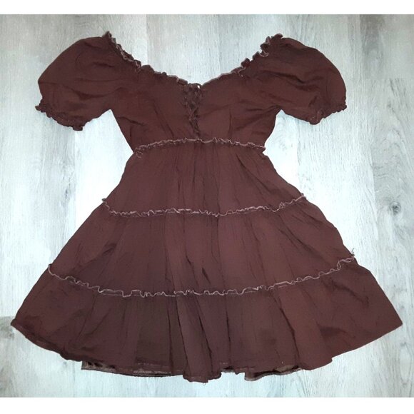 Max & Ash - Picture 4 of 6